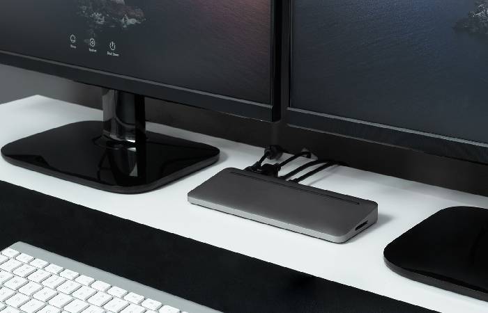 Brydge Stone Pro Thunderbolt 3 docking station