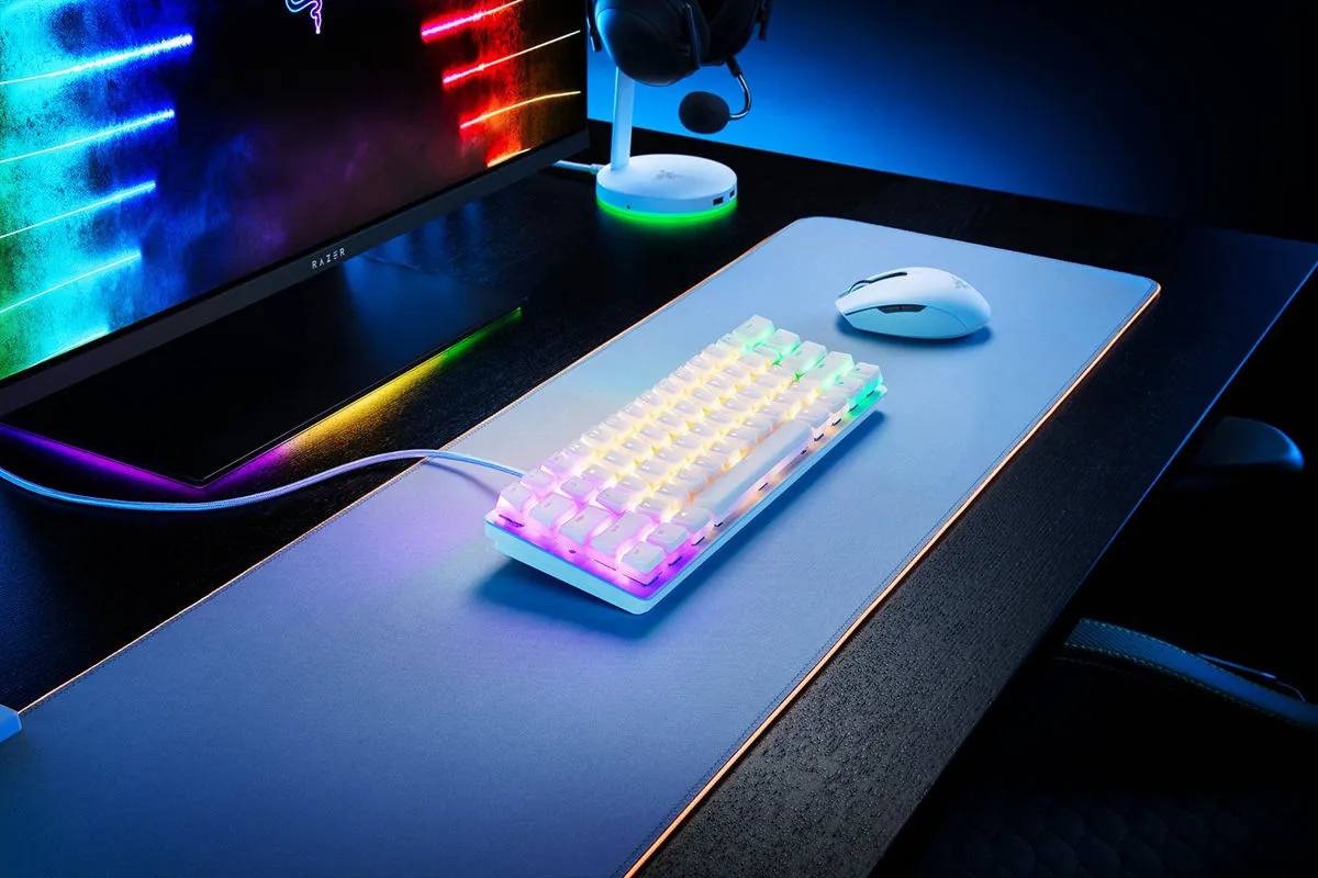 Razer Phantom upgrade your keyboard with more style and RGB lighting