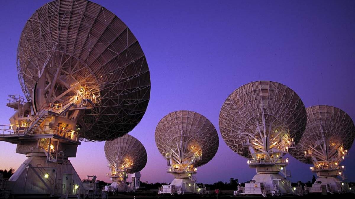 What are Telecommunications? Types of Telecommunications Networks