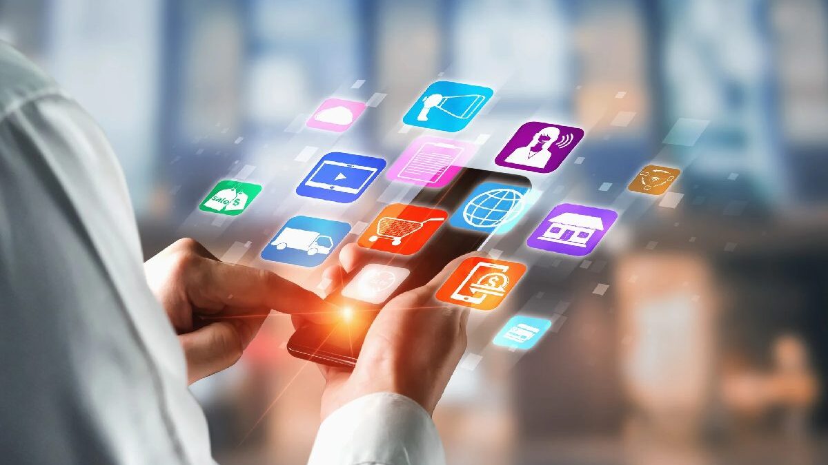 Five Promising Online Advertising Trends 2021–2025: IT in Business