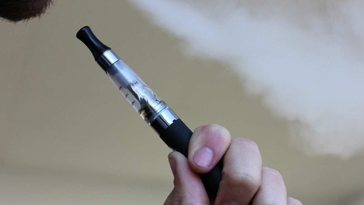 E-cigarettes: How they Work and their Benefits